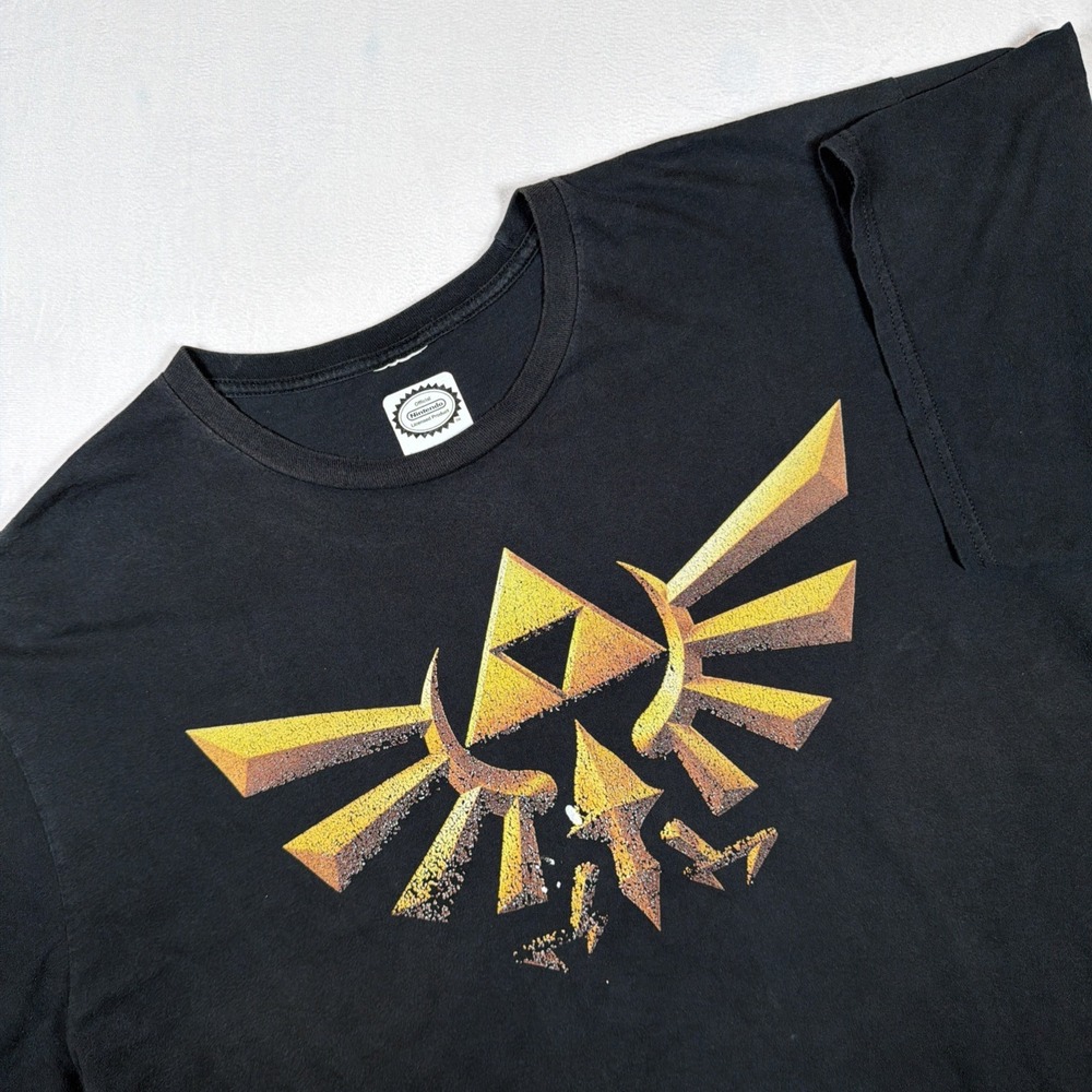 Nintendo Zelda Triforce Graphic T Shirt Black Men's Size Oversize Gaming Tee